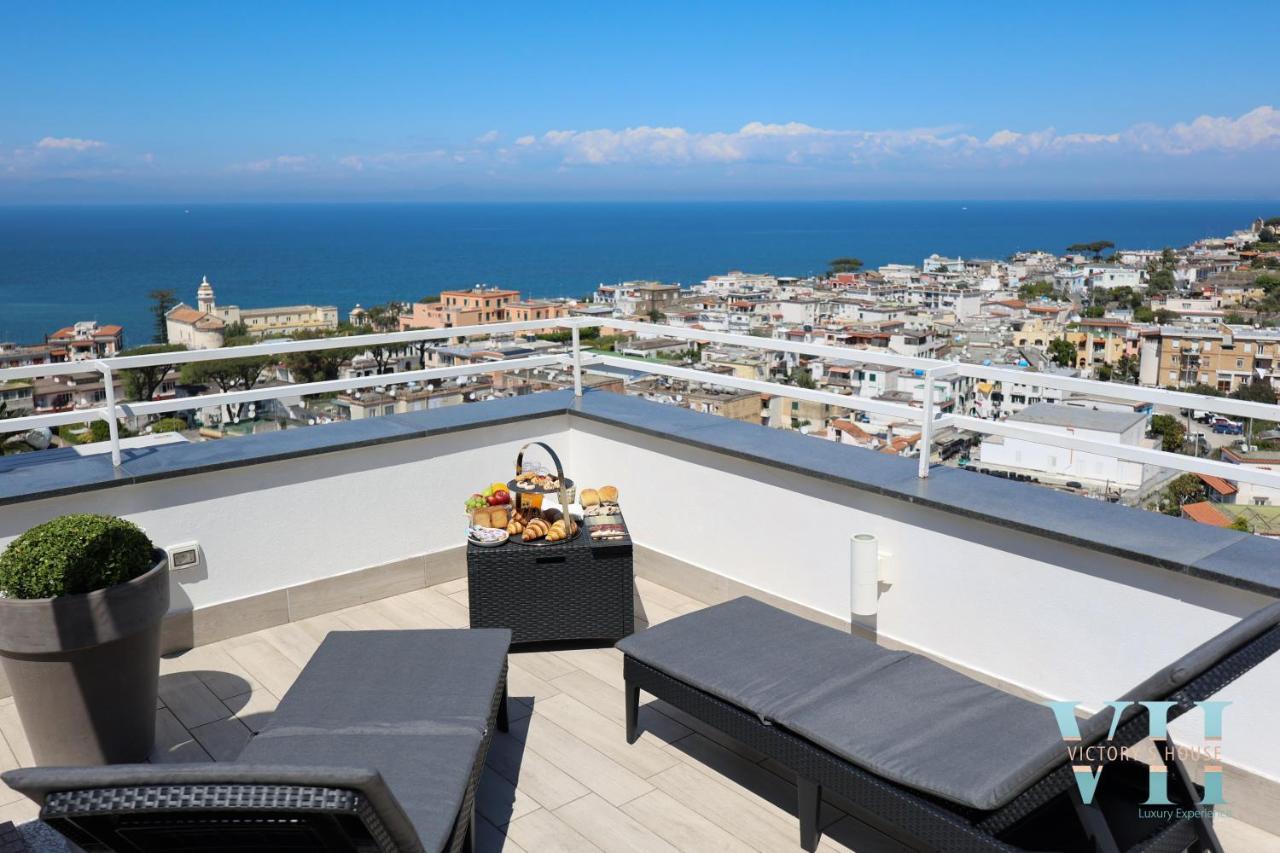 カザミッチョラ・テルメ Victory'S Luxury House With Jacuzzi On The Roofヴィラ エクステリア 写真