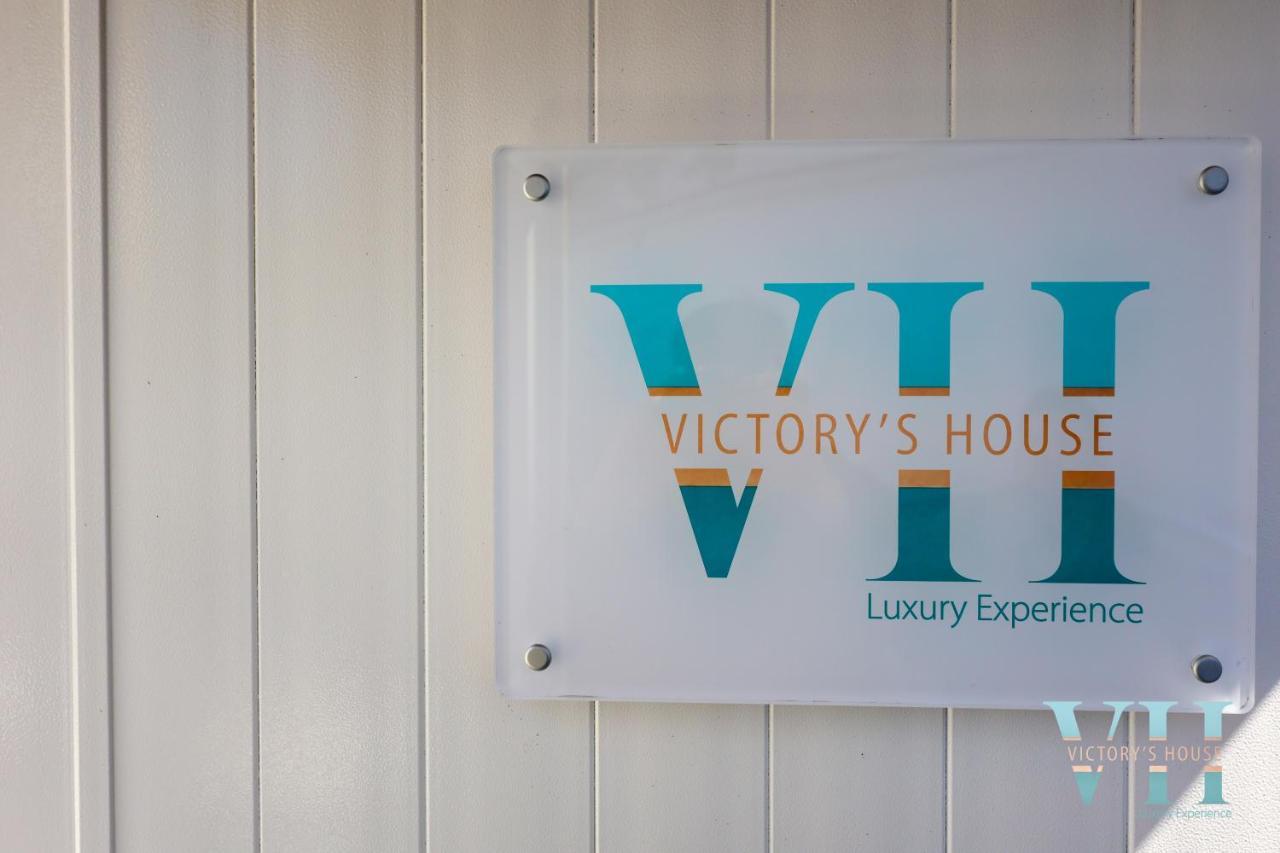 カザミッチョラ・テルメ Victory'S Luxury House With Jacuzzi On The Roofヴィラ エクステリア 写真